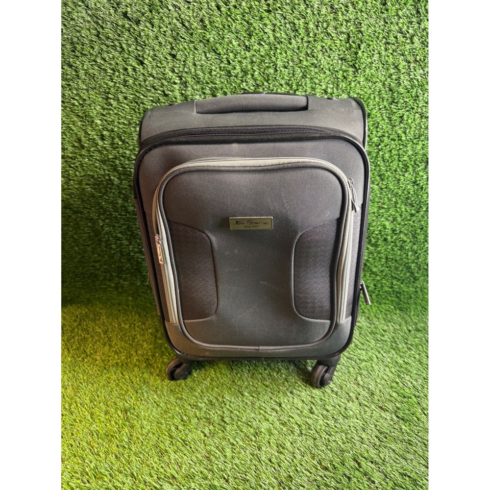 Ben Sherman Carry On Spinner Suitcase Charcoal Gray Softside Rolling Luggage - Picture 3 of 12